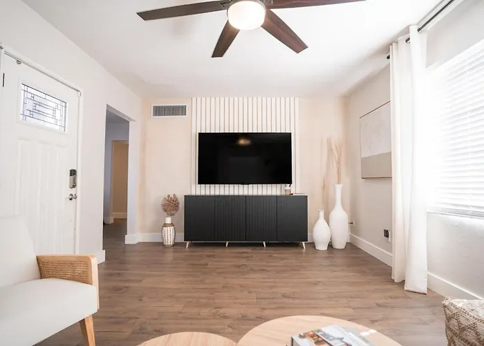 Family Friendly By Downtown With 3 Beds Сasa de vacaciones *